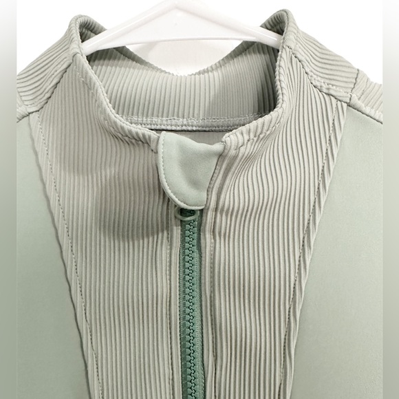 Sea Green Workout Cropped Long Sleeve Quarter Zipped - Picture 6 of 6